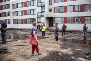 what if we kissed in Hamraborg underground parking lot